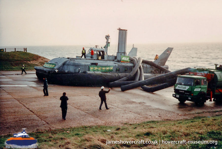 BH7 being moved to The Hovercraft Museum -  (credit: The <a href='http://www.hovercraft-museum.org/' target='_blank'>Hovercraft Museum Trust</a>).